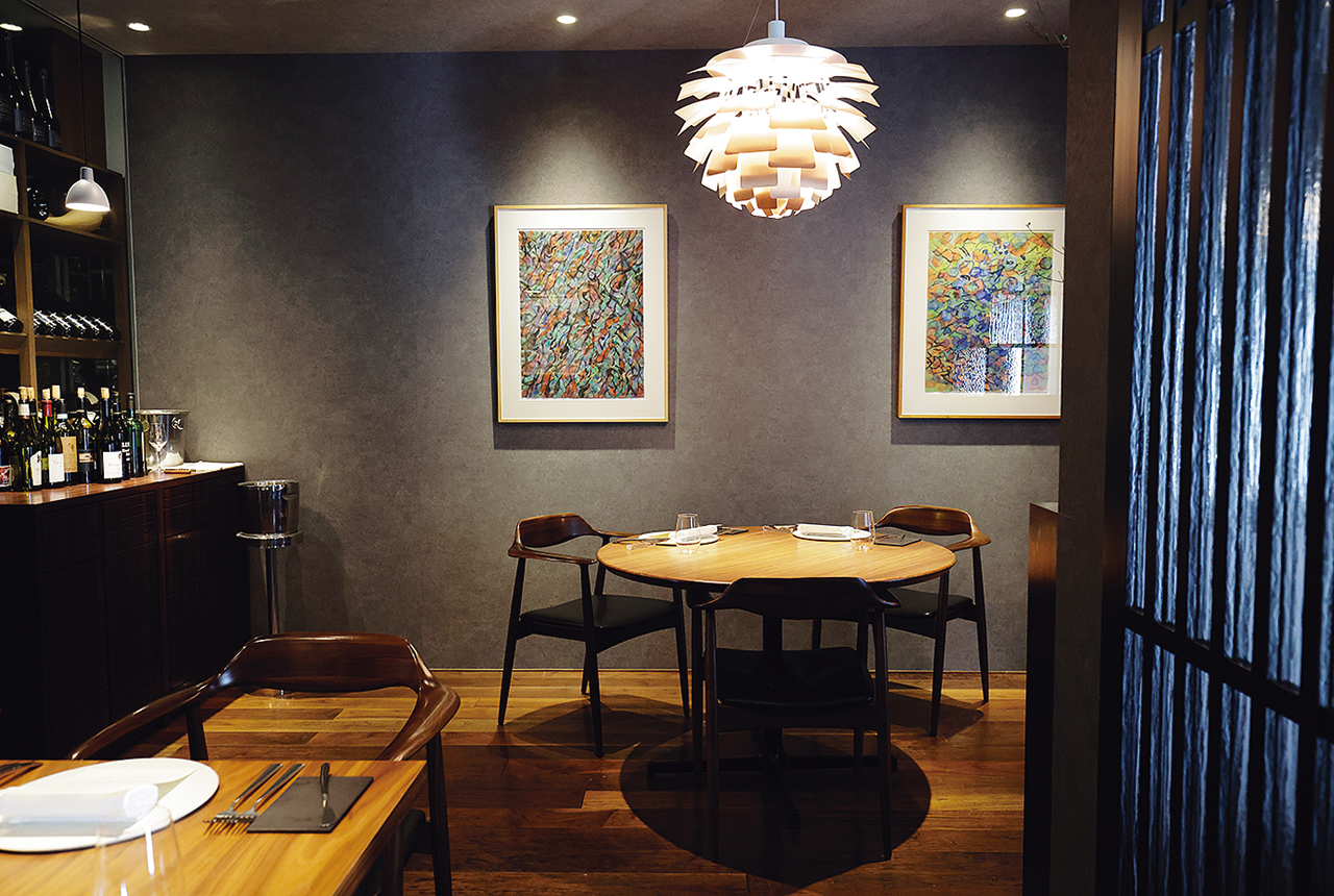ル スプートニクの店内